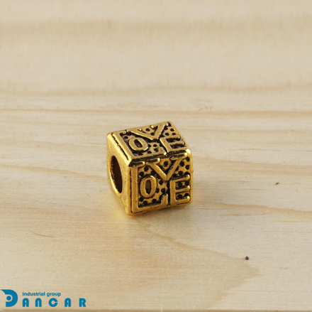 ساخت زیوآلات دست ساز، پلاک آویز، پلاک دستبند، خرج کار، ایران کادنس